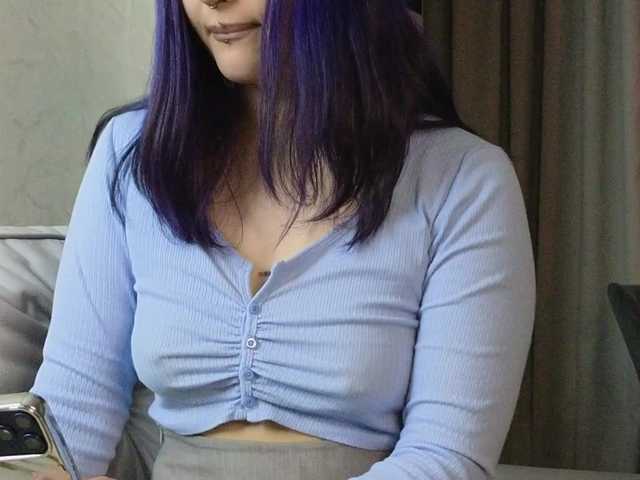 Issadora live cam on BongaCams