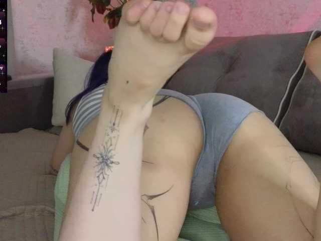 Issadora live cam on BongaCams