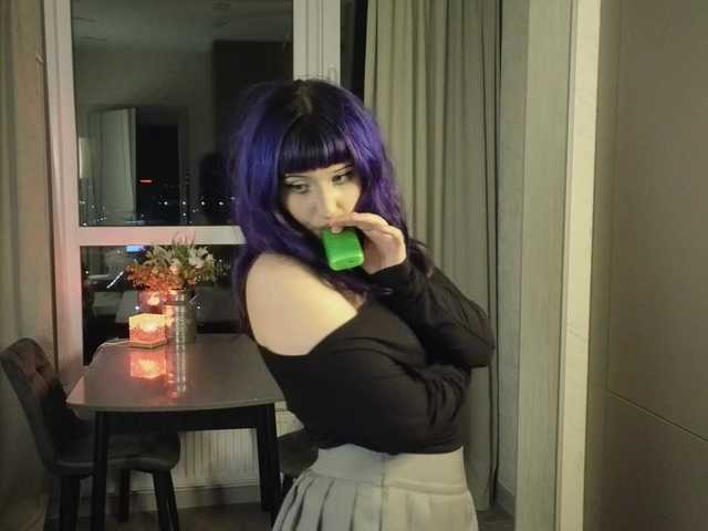 Issadora live cam on BongaCams