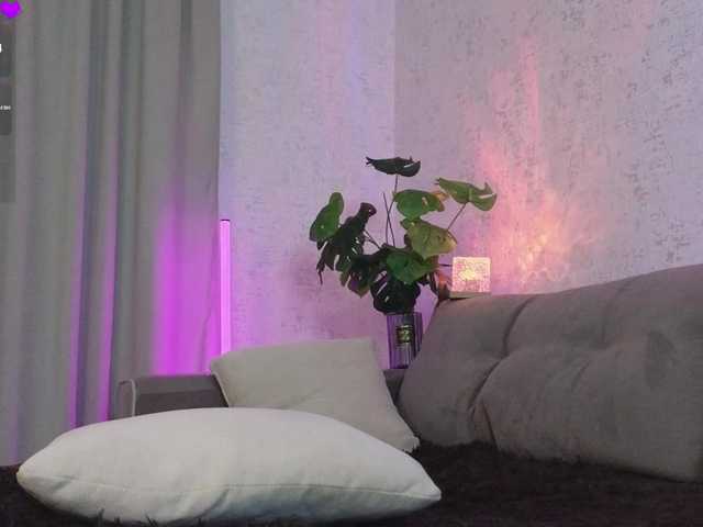 Issadora live cam on BongaCams