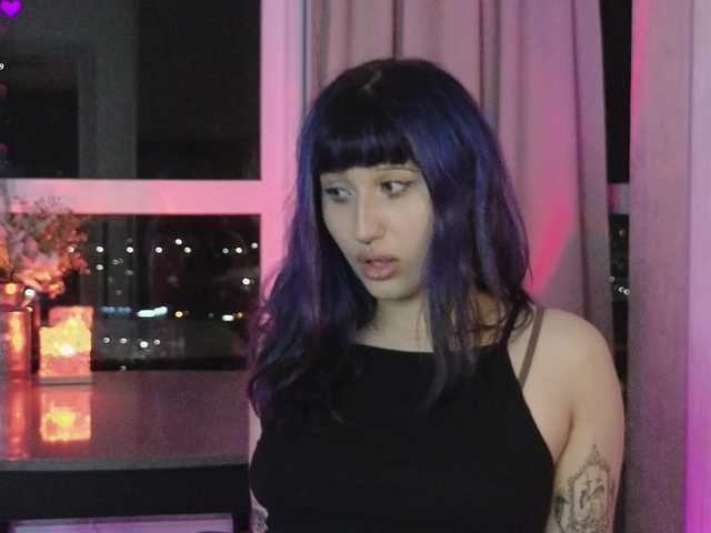 Issadora live cam on BongaCams