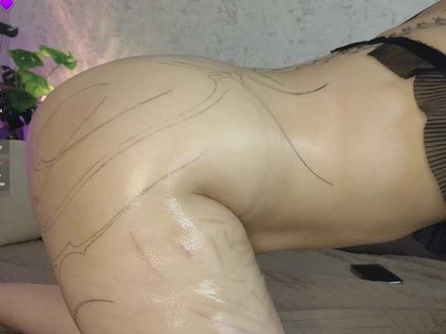 Issadora live cam on BongaCams