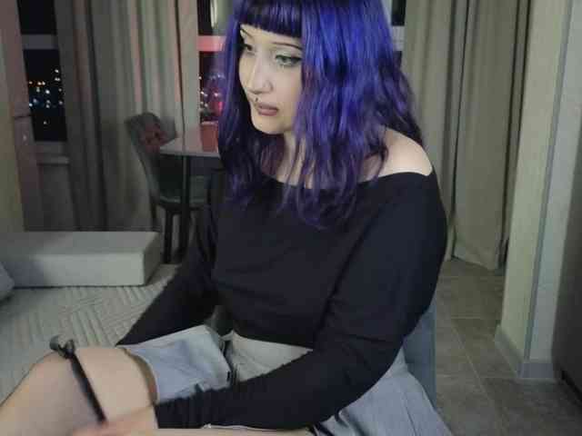 Issadora Sex Cam Show