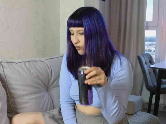 Issadora Sex Cam Show