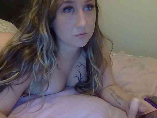 Taytay19 webcam