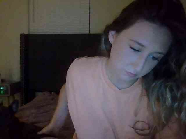 Taytay19 webcam