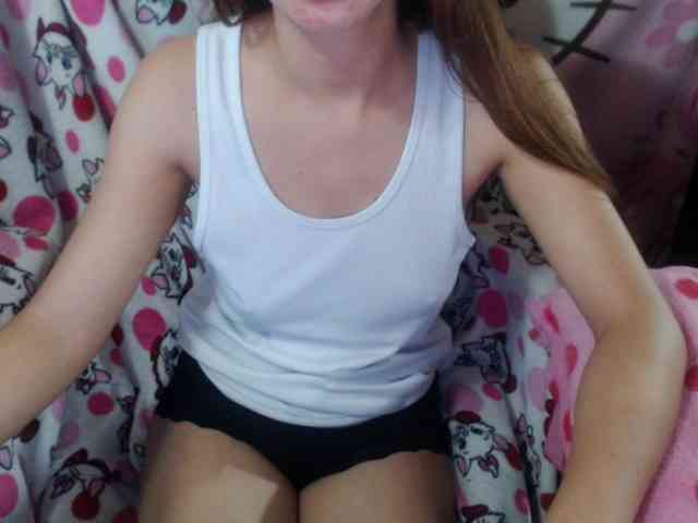 GoddessANNE webcam