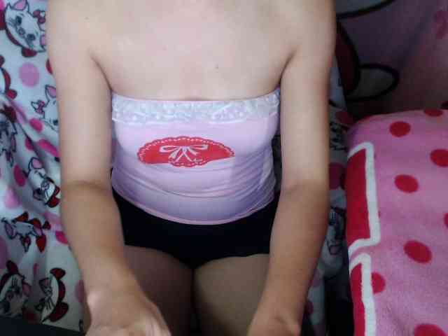 GoddessANNE webcam