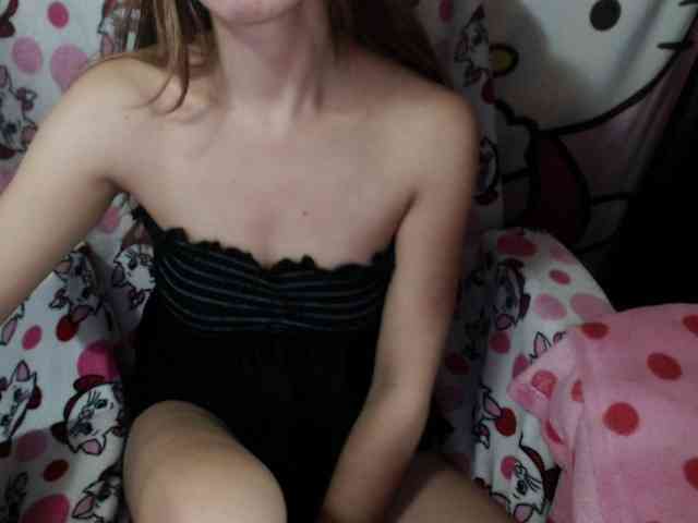 GoddessANNE webcam