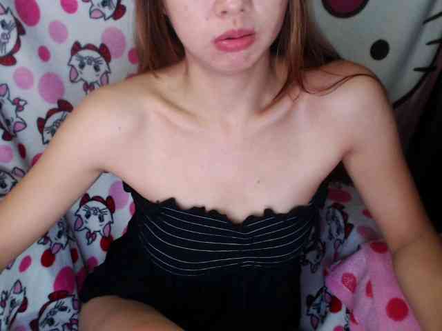 GoddessANNE webcam