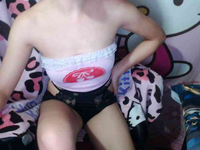 GoddessANNE webcam