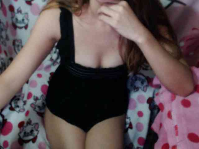 GoddessANNE webcam