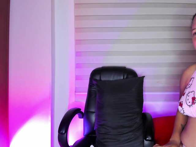 KateAndJohn live webcam show