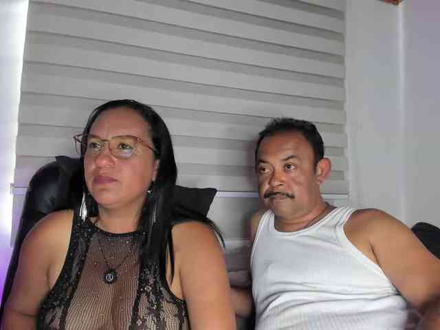 KateAndJohn webcam