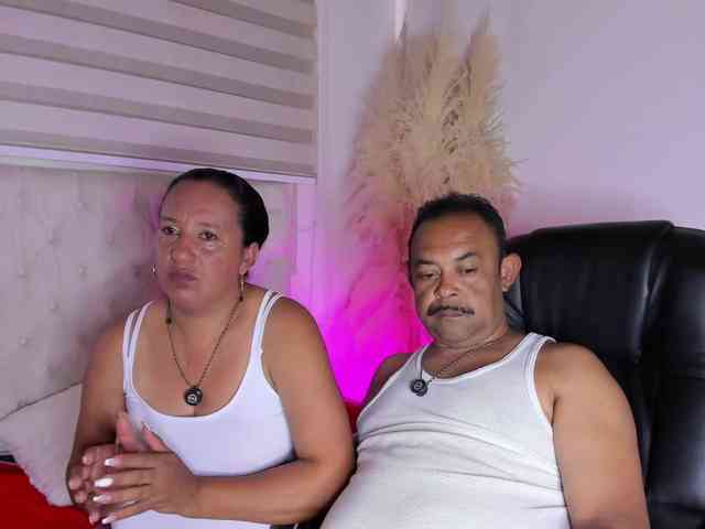 KateAndJohn webcam