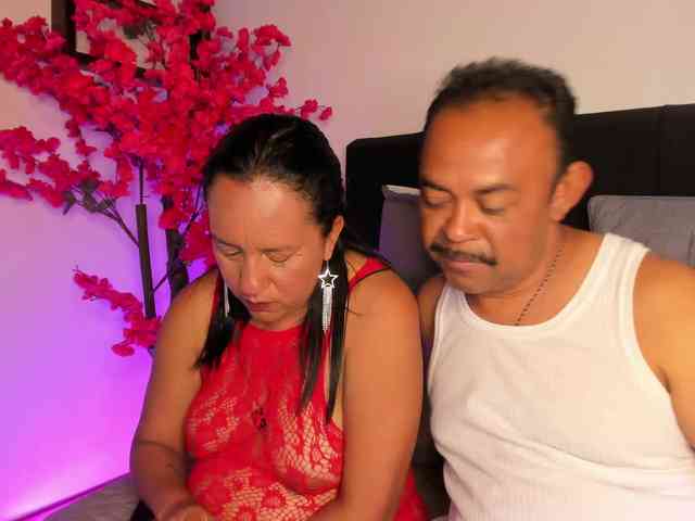 KateAndJohn Sex Cam Show