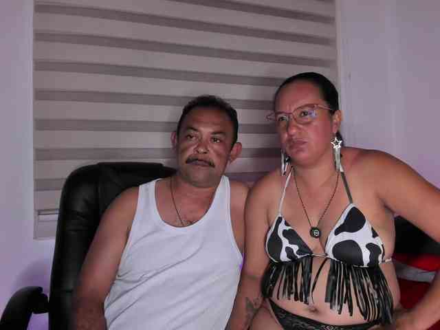 KateAndJohn webcam