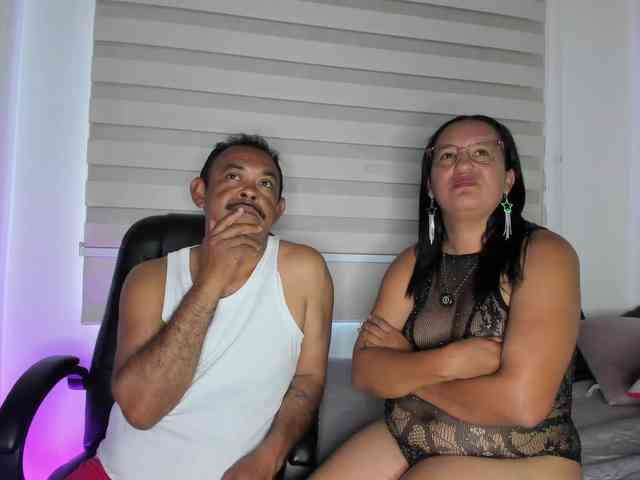 KateAndJohn webcam