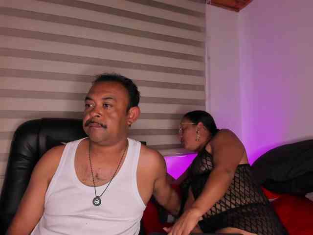 KateAndJohn webcam