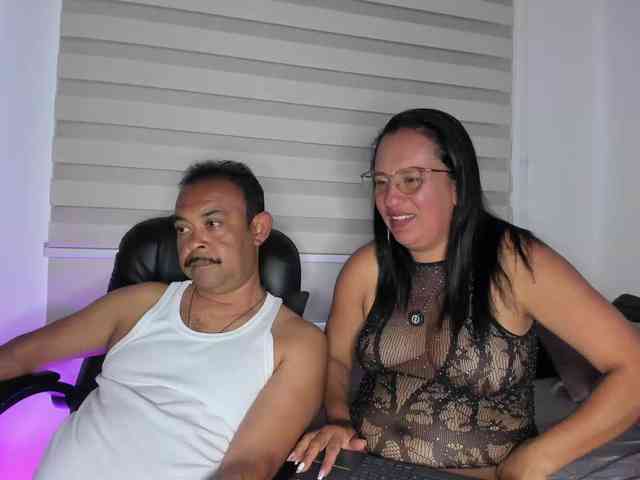 KateAndJohn webcam