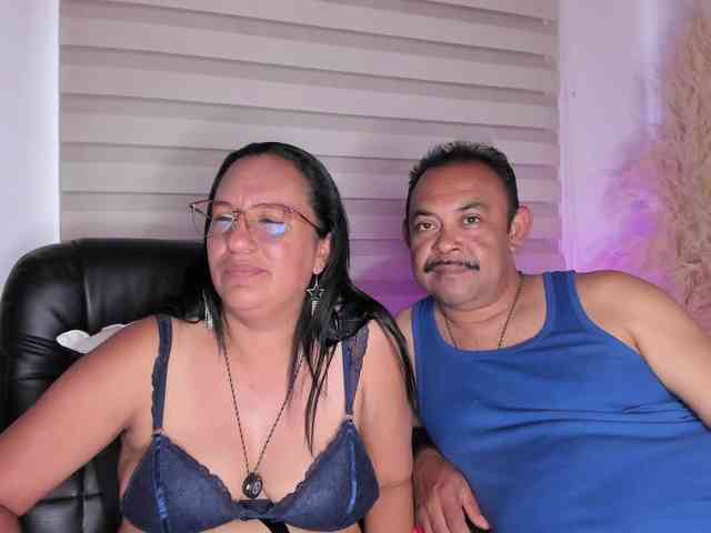 KateAndJohn webcam