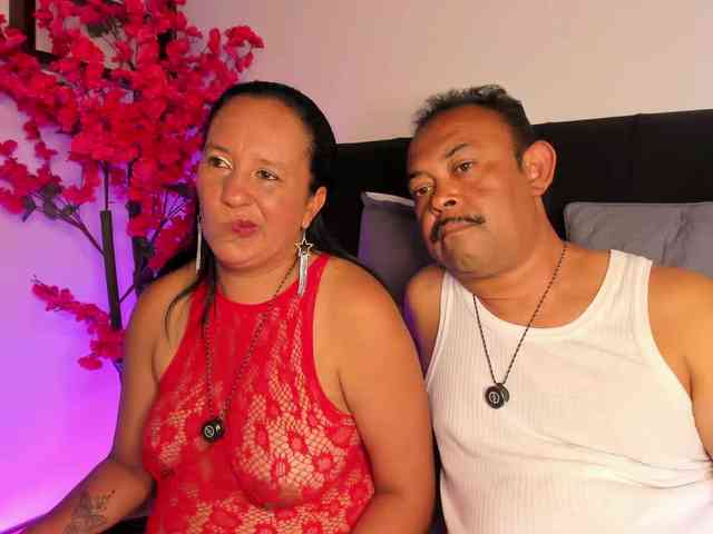 KateAndJohn Sex Cam Show