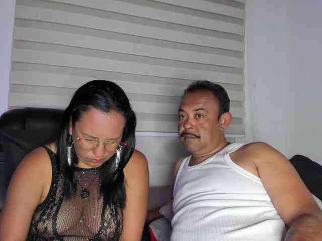 KateAndJohn webcam