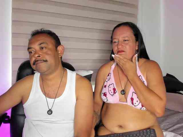 KateAndJohn webcam