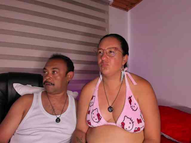 KateAndJohn webcam