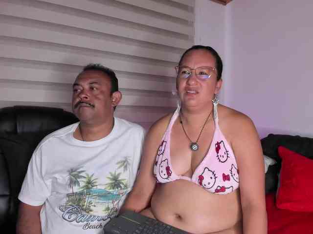 KateAndJohn webcam