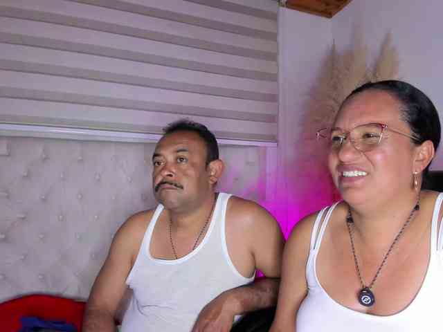 KateAndJohn webcam
