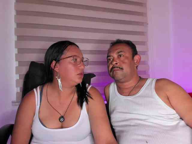 KateAndJohn webcam