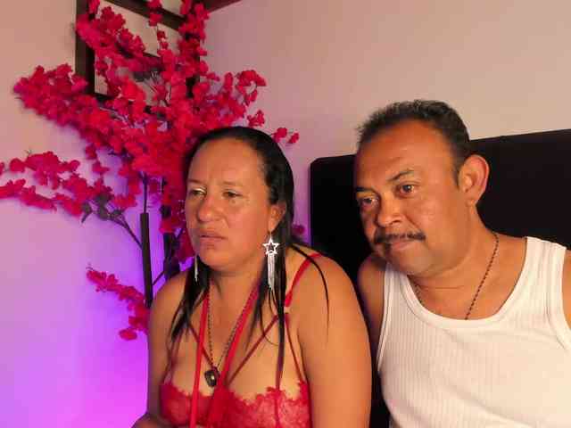 KateAndJohn webcam