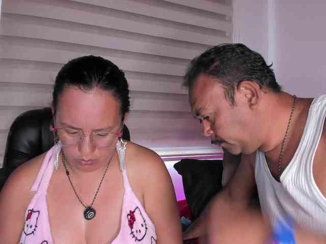 KateAndJohn webcam