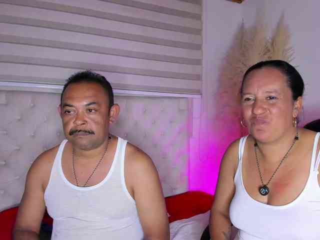 KateAndJohn webcam