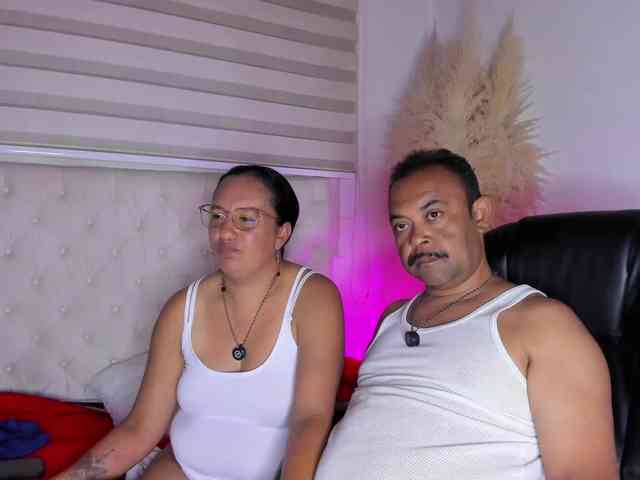 KateAndJohn webcam