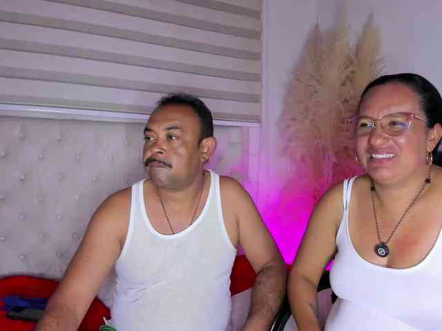 KateAndJohn webcam