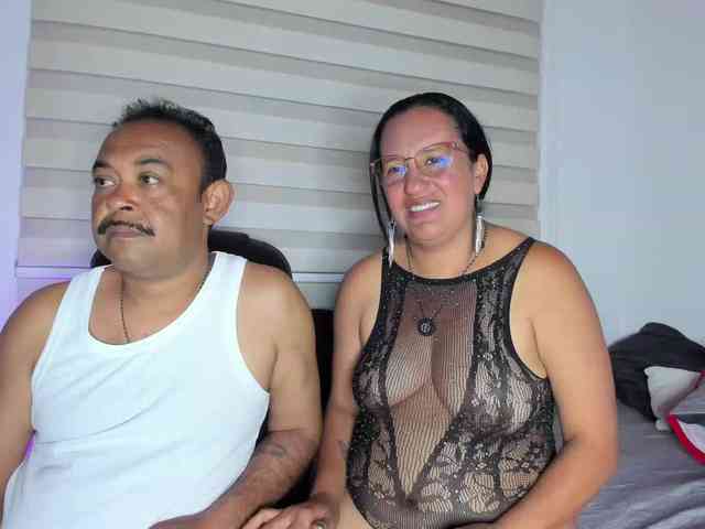 KateAndJohn webcam