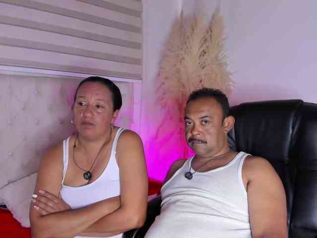 KateAndJohn webcam