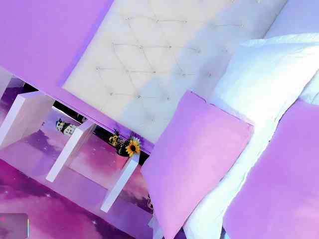 sweetVerooo Live Webcam on BongaCams