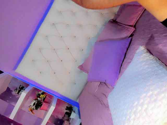 sweetVerooo Live Webcam on BongaCams