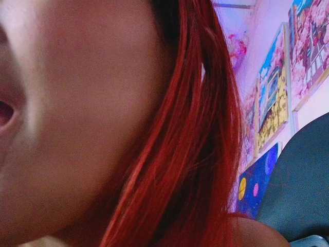 victoria-glow live cam on BongaCams