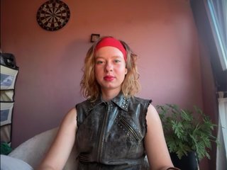 BettyLovely Porn Show