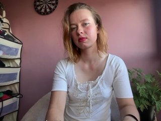 BettyLovely Porn Show