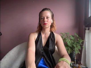 BettyLovely Porn Show