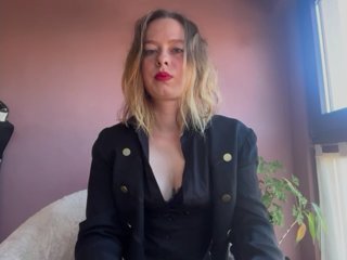 BettyLovely Porn Show