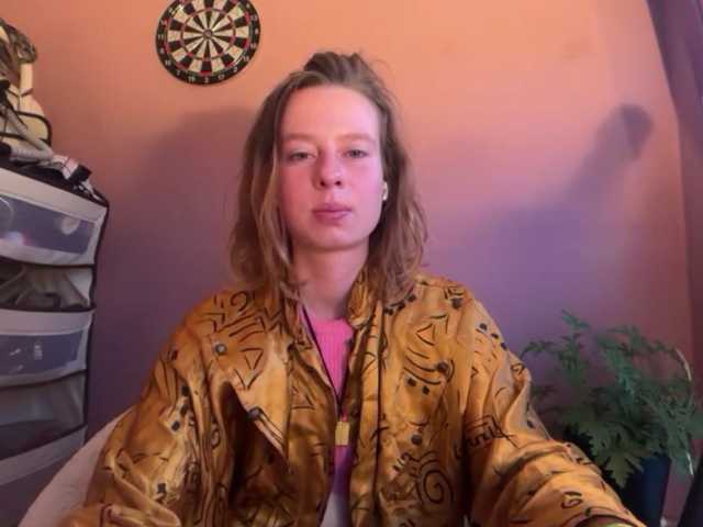 BettyLovely live webcam show