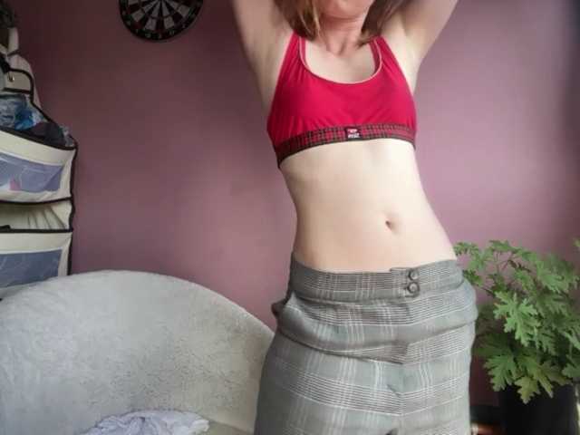 BettyLovely live cam on BongaCams