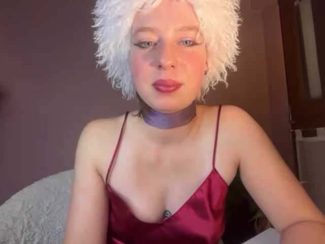 BettyLovely live cam on BongaCams