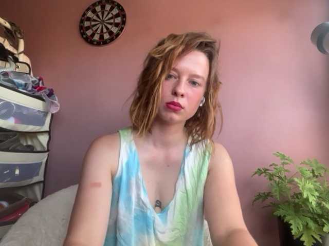 BettyLovely live webcam show